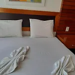 condominio nautico praia flat service